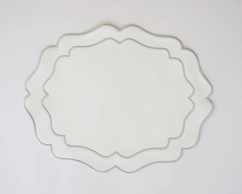 Camilla silver grand leather placemat