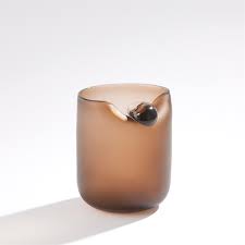 Poise vase tabacco small