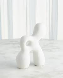 Ronan sculpture matte white small