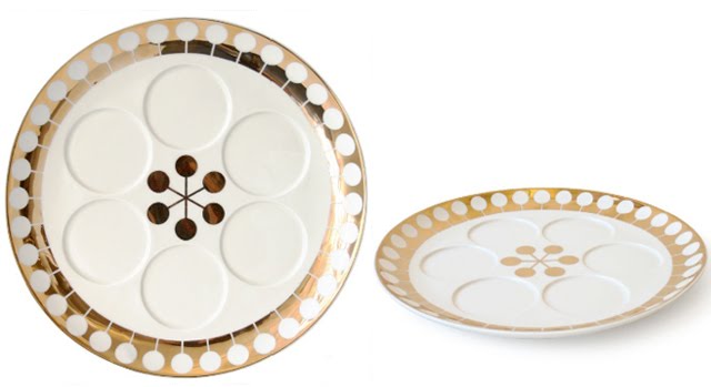 Futura seder plate