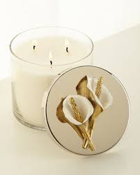 Calla lily candle